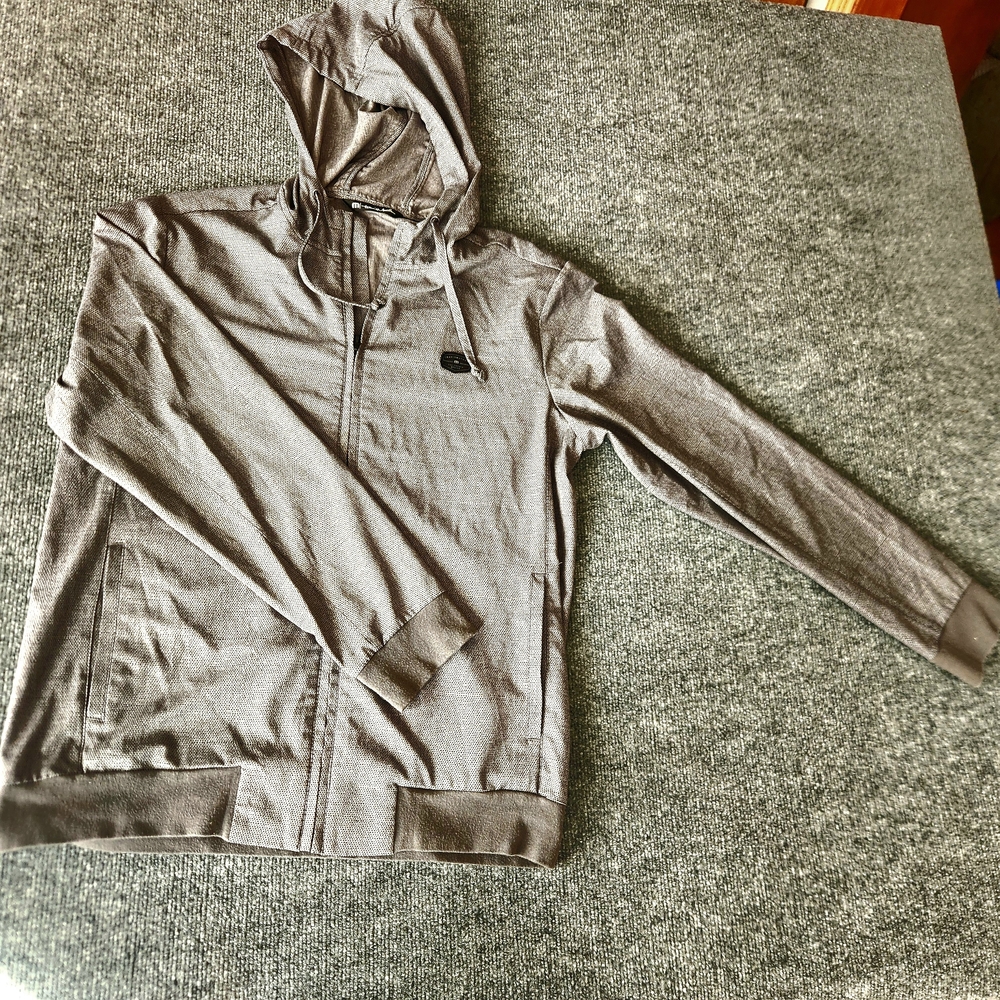 Travis Mathew Light Gray Hooded Sweatshirt